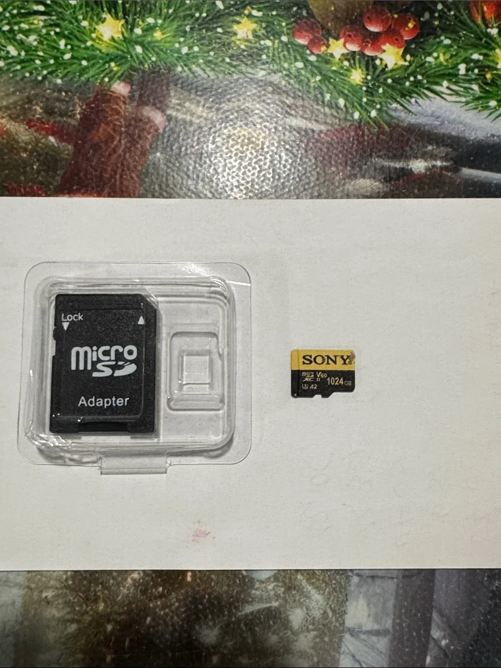 Sony 1024GB microSDXC Card and Black Adapter - Black/Gold
